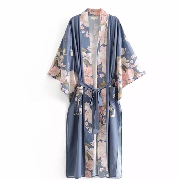 Other - KIMONO ROBE